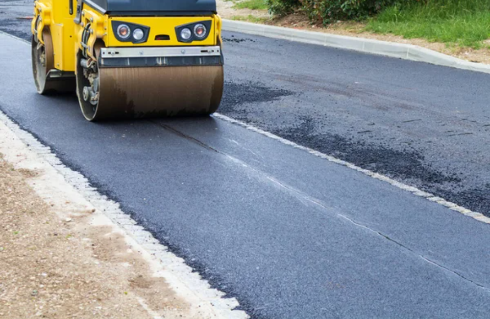 Asphalt milling and resurfacing in Cincinnati by ITS Asphalt